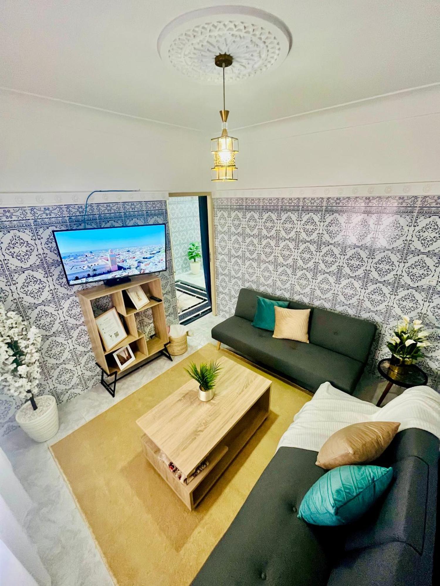 Apartment With Ac And A Nice Private Terrace Appartement Climatise Avec Une Jolie Terrasse Privee Appartement *