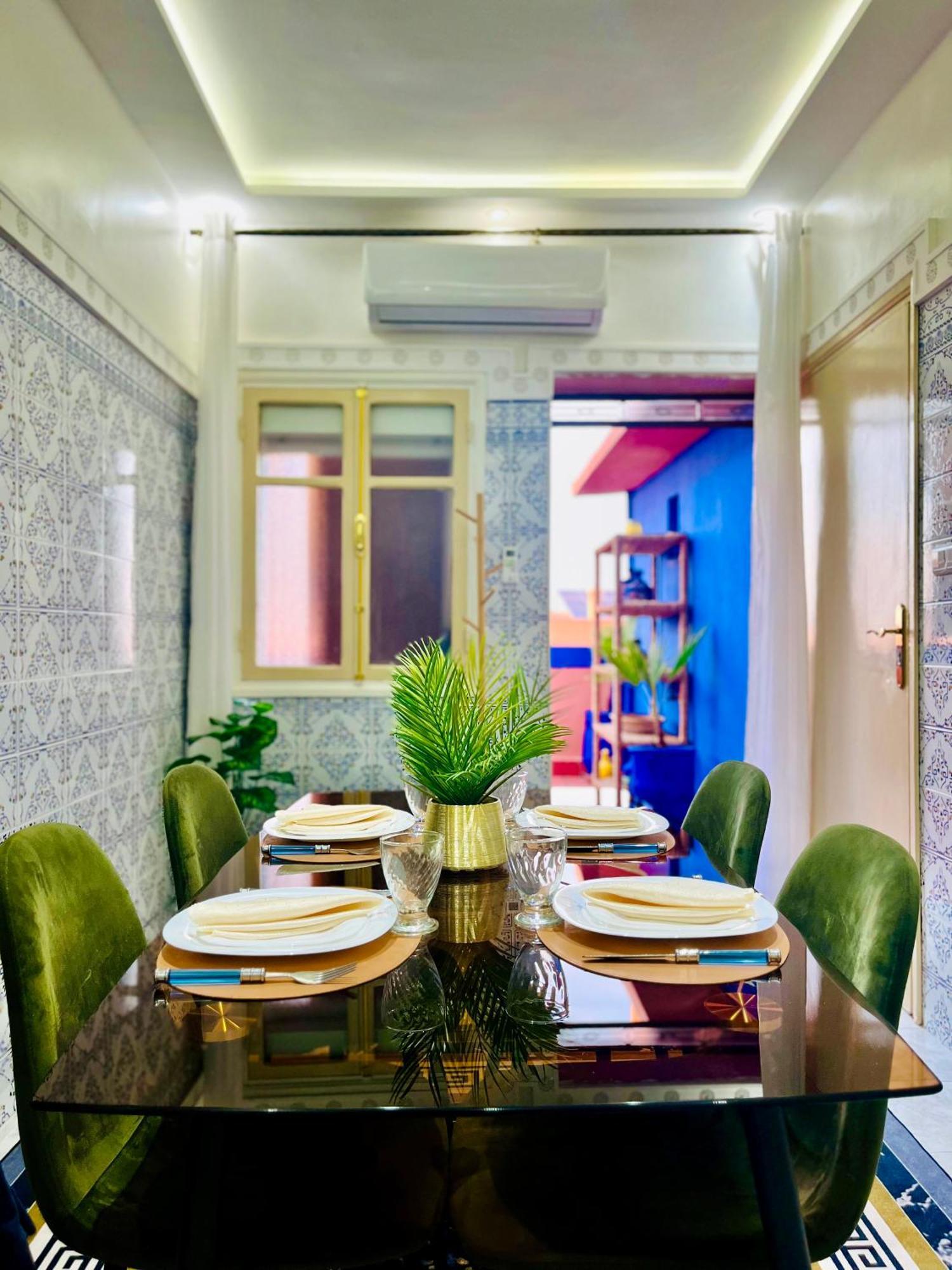 Apartment With Ac And A Nice Private Terrace Appartement Climatise Avec Une Jolie Terrasse Privee Appartement Marrakesh