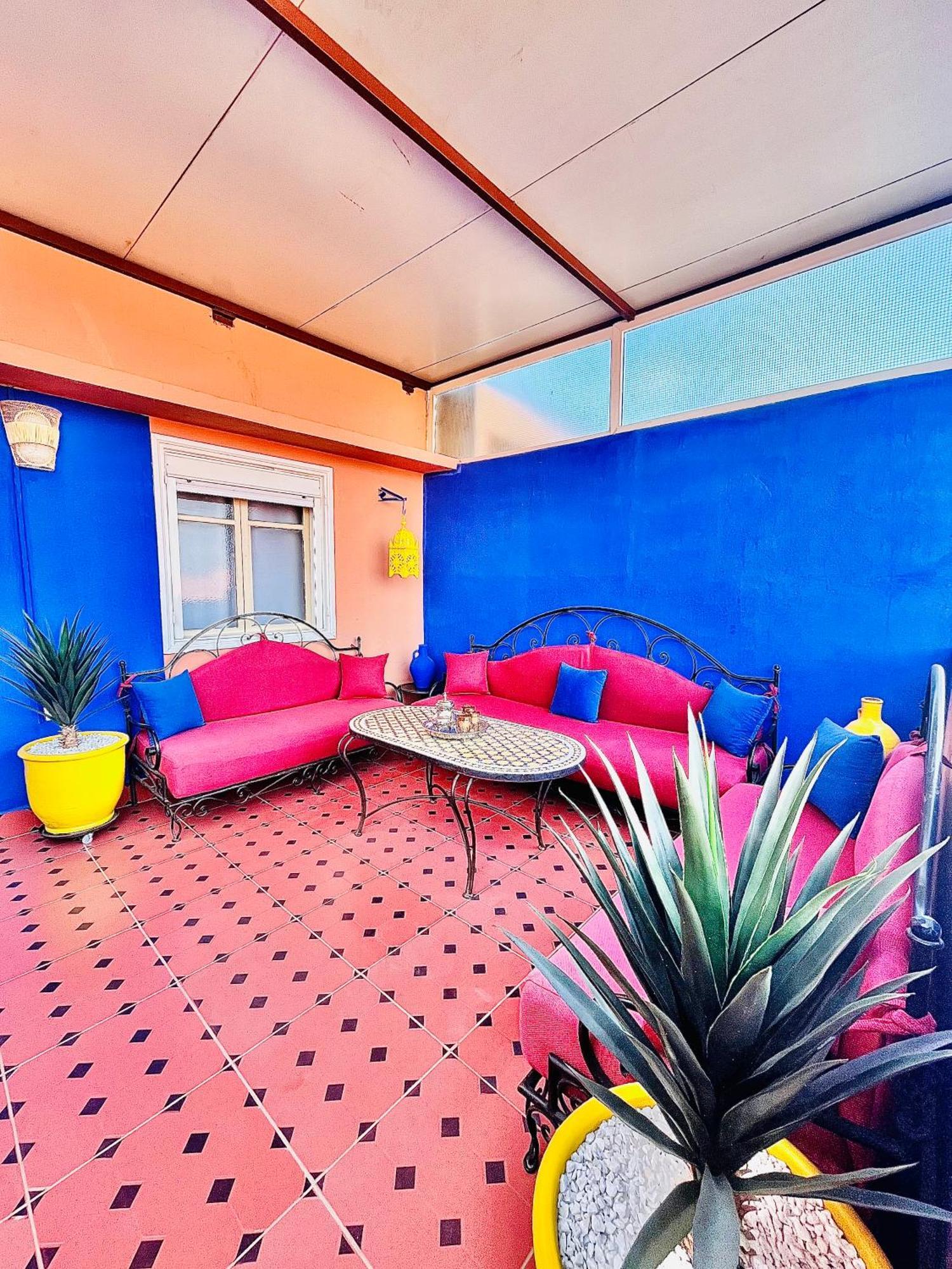 Apartment With Ac And A Nice Private Terrace Appartement Climatise Avec Une Jolie Terrasse Privee Appartement Marrakesh